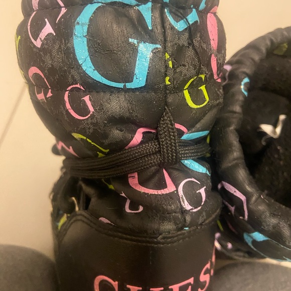 7T Guess winter boot - Picture 3 of 4